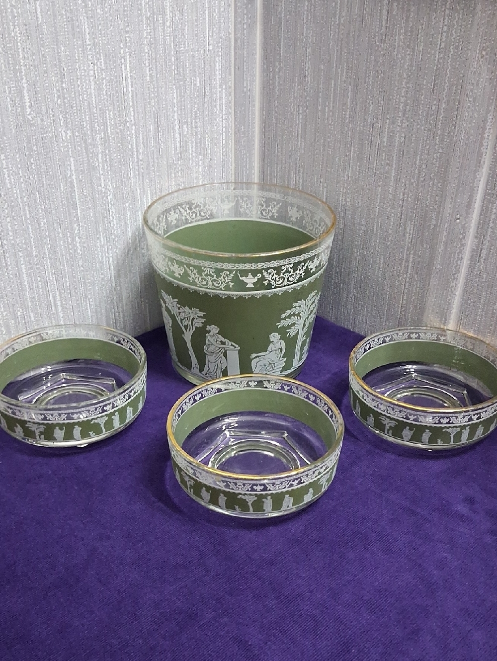Vintage Jeanette Glass Bowl Set Hellenic Green Jasperware Style Ice Dessert